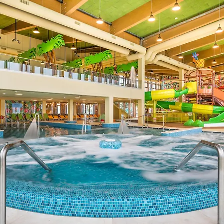 酒店 Moevenpick Balaland Balaton 5*