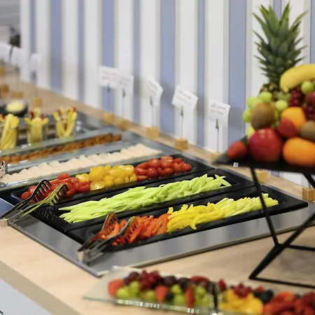 Hotell Mövenpick Balaland Balaton Szántód