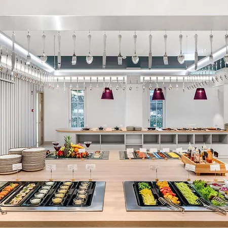 Hotell Mövenpick Balaland Balaton 5*