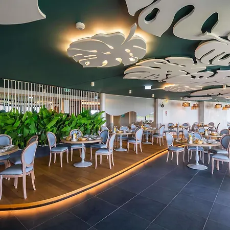 فندق Moevenpick Balaland Balaton Szántód