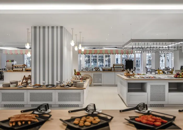 Mövenpick Balaland Balaton 5* Szántód